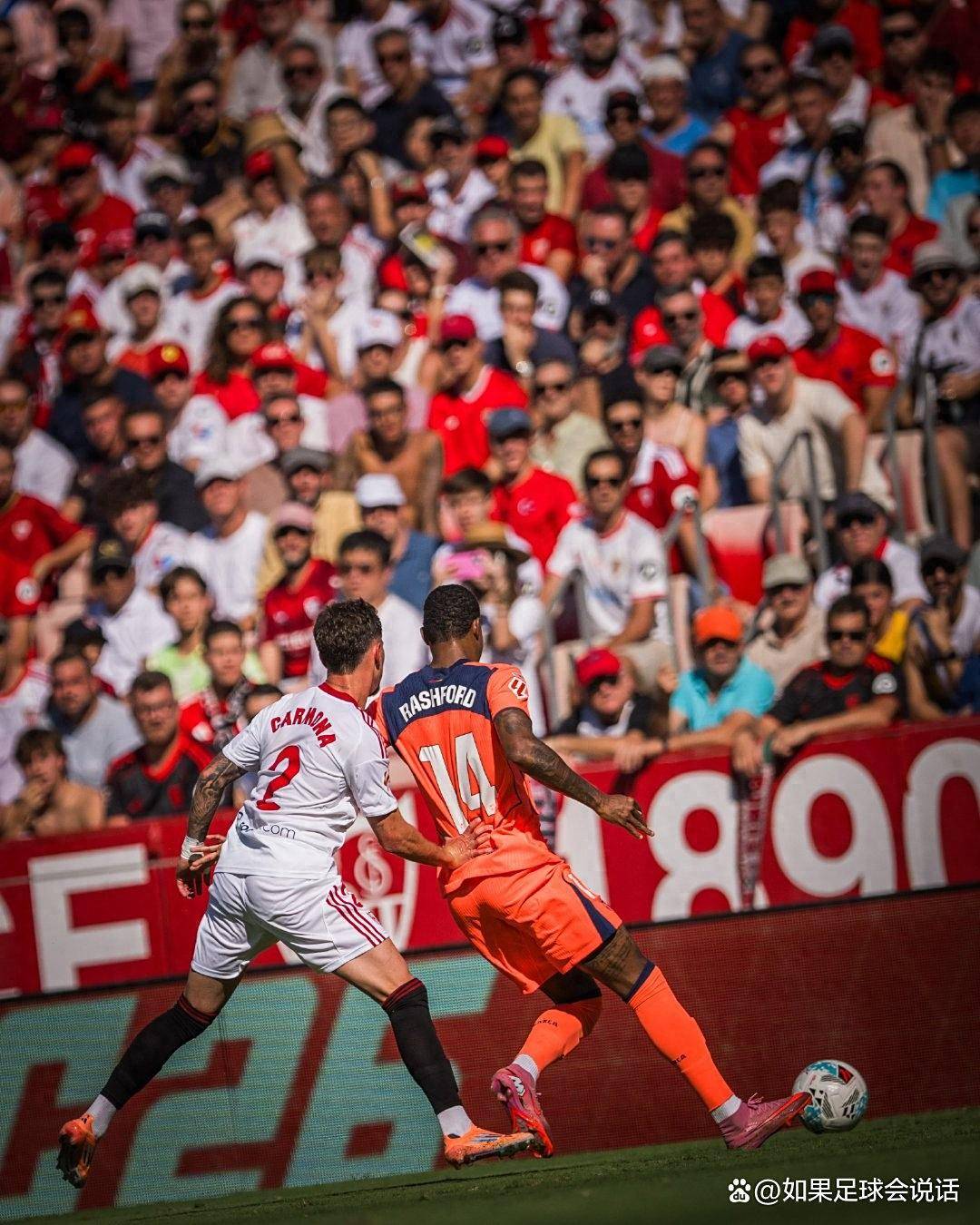 4-1爆冷夜！巴萨点球踢飞送皇马登顶，拉什福德西甲首球难救主